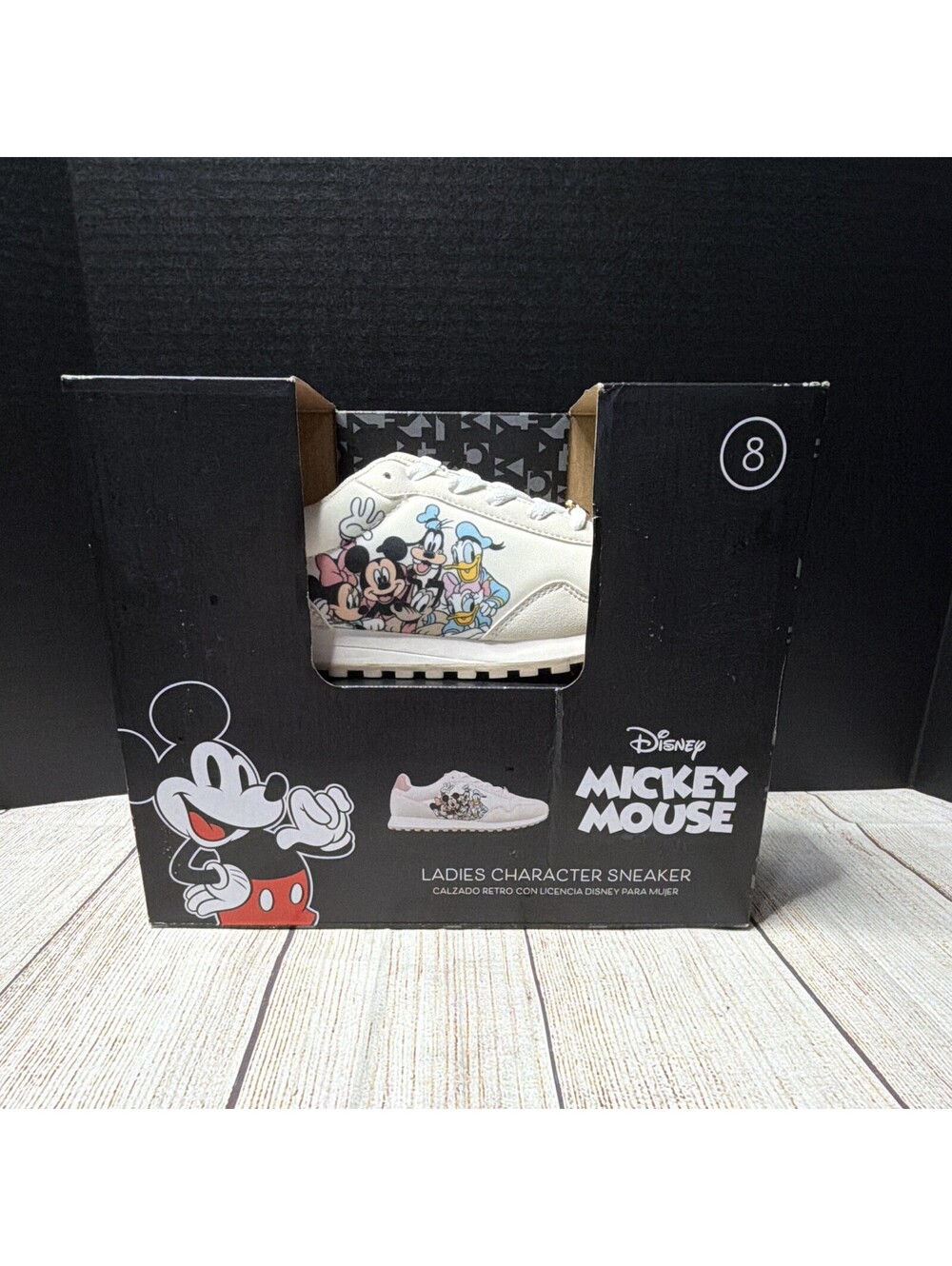 Women’s Mickey White Canvas Graphic Print Lace-Up Low Top Sneaker size 8